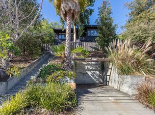 6940 Outlook Ave, Oakland, CA