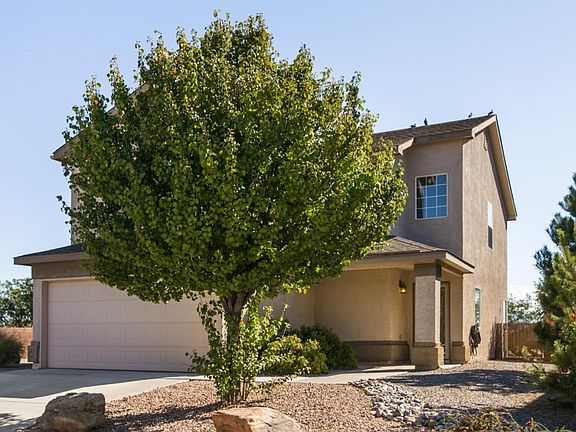 2nd image of 10012 Cerro Largo Pl NW