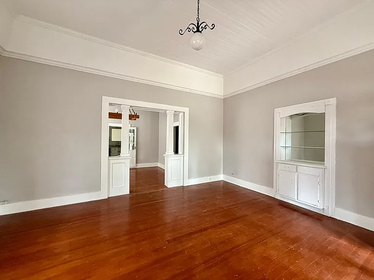583 N Monroe St — Photo 5