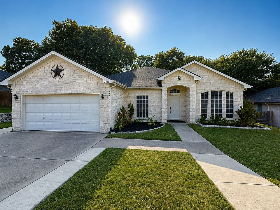 1st image of 2310 Summer Brook Dr