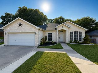 2310 Summer Brook Dr, Weatherford, TX 76087