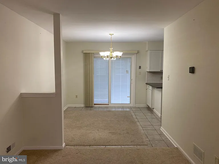 9 Revere Pl — Photo 4