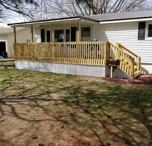 507 E Sanders St — Photo 3
