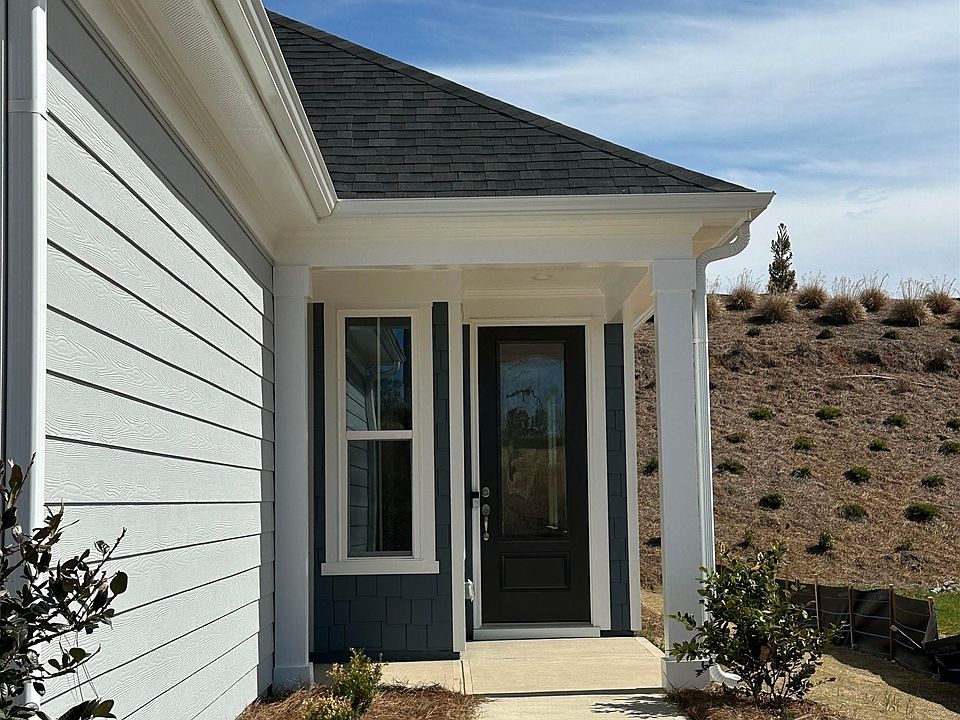 2nd image of 1208 Cypress Way