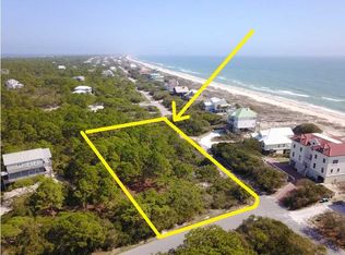 1432 Bayberry Ln, Eastpoint, FL 32328