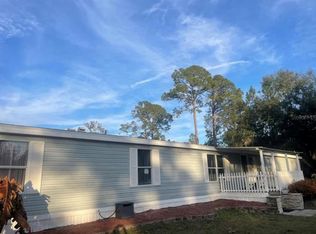 8809 Treasure Island Rd, Leesburg, FL 34788