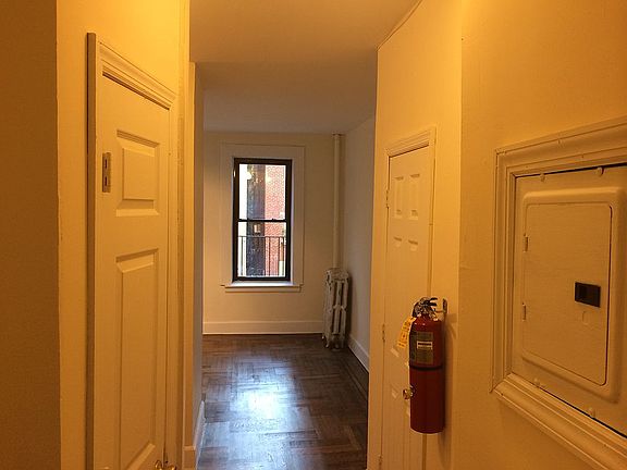 4th image of 91 E 208th St APT 1K