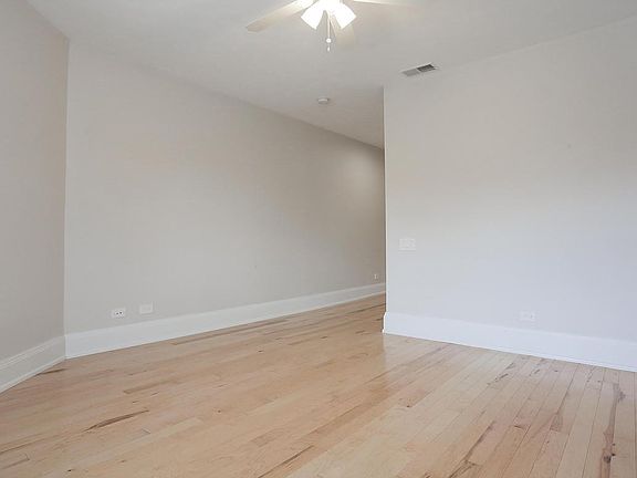 2nd image of 15100 Detroit Ave #2