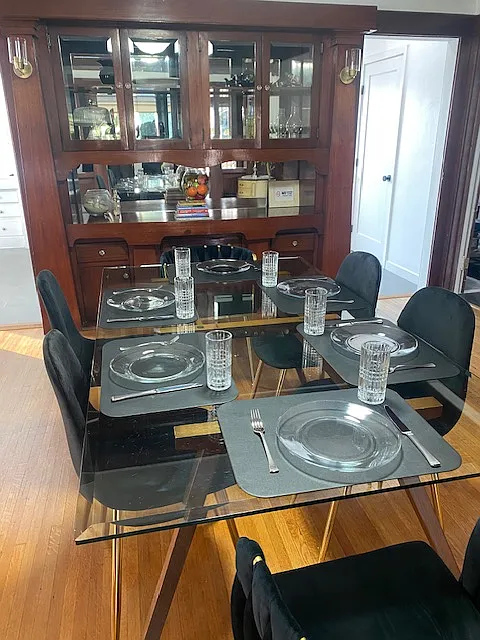 2215 8th Ave — Photo 3