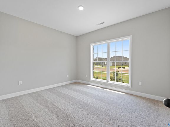 5th image of 150 Heritage Lakes Blvd