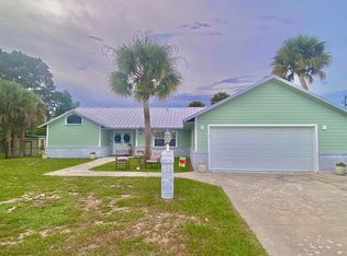 9899 Riverview Dr, Micco, FL 32976