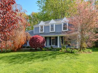 6254 Eagle Ridge Dr, Kalamazoo, MI 49004