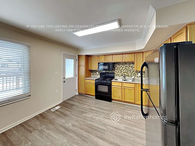 515 Everette Ave — Photo 6