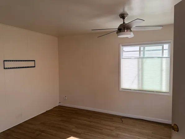 318 Marine Ave APT B, Newport Beach, CA 92662