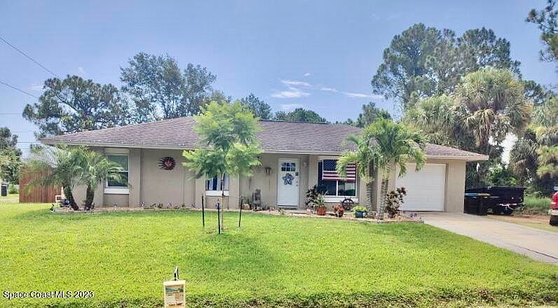 1st image of 915 Aurelia Ave SE