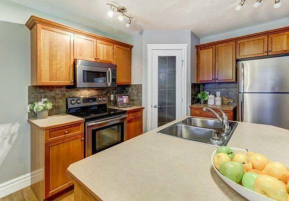 4th image of 613 Bankview Dr