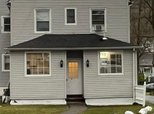 5 Baker St, Mohegan Lake, NY 10547