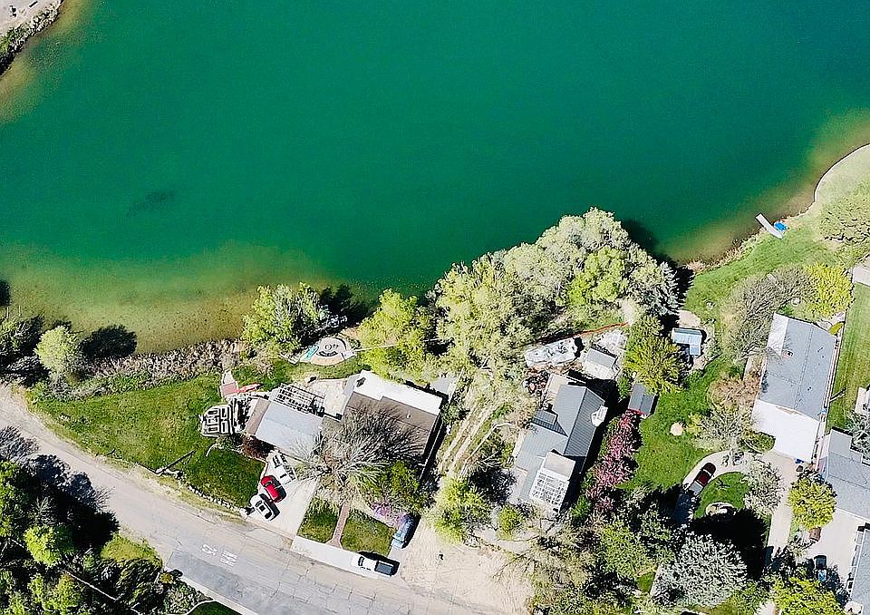 1st image of 220 S Main St