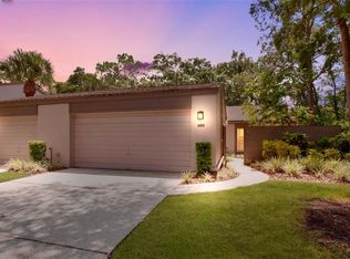 400 Meadowood Blvd, Fern Park, FL 32730