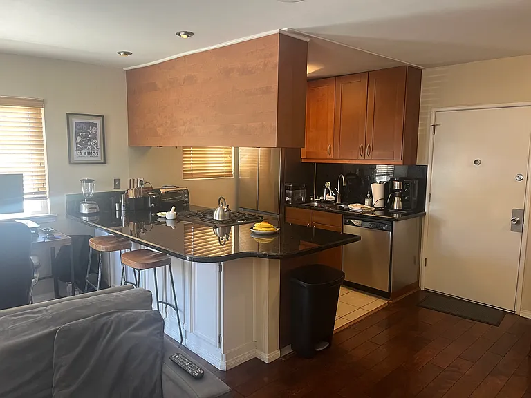 2640 Hermosa Ave #5 — Photo 8