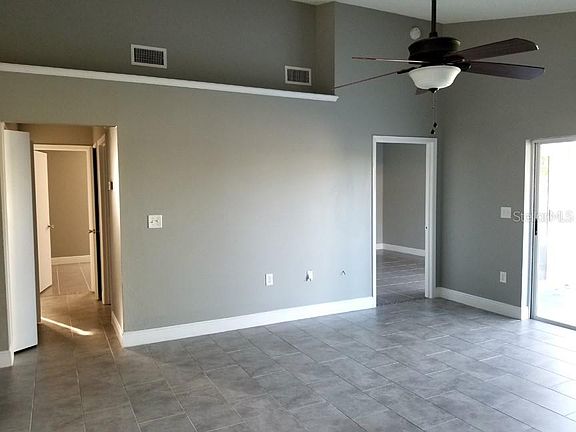 5th image of 1845 Spreakley Ct #4