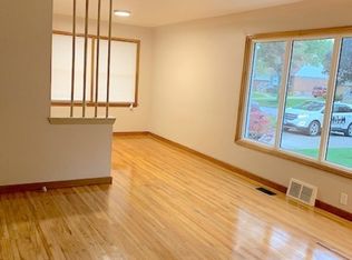 3571 Morris Dr, Windsor, ON N9E 2K5