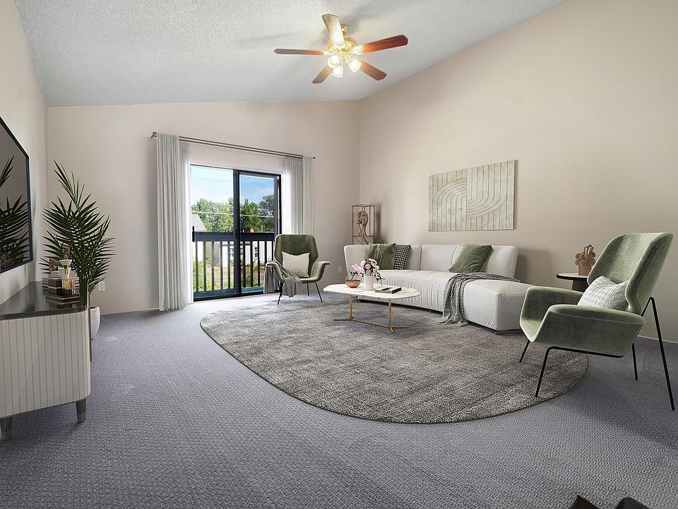 Living Room with high vaulted ceiling