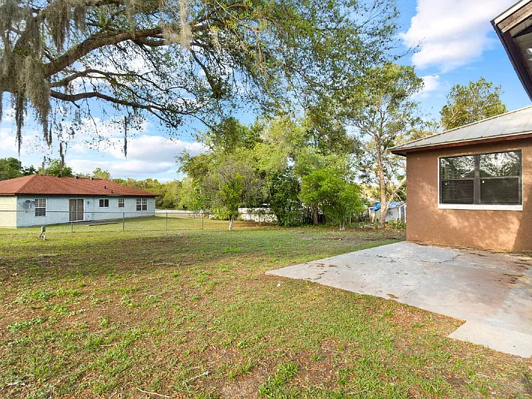 3 Olive Drive Run — Photo 23