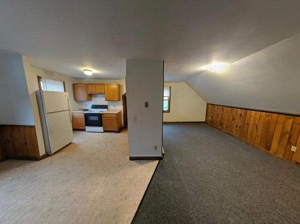 6 Grist Mill Rd #2