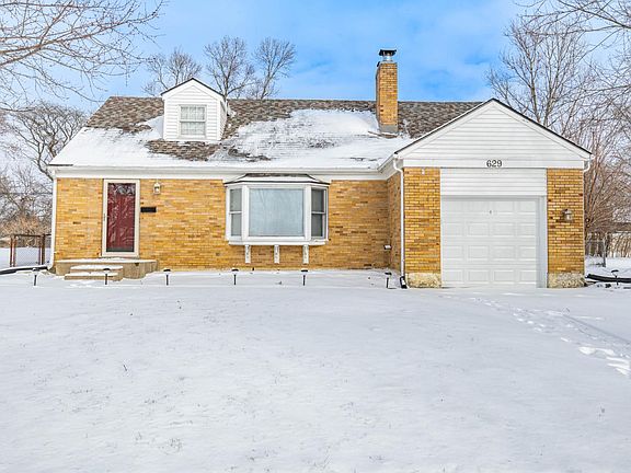 2nd image of 629 Lamont Dr
