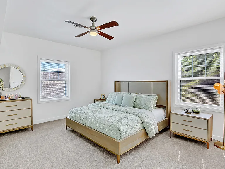 9 Gibson Ct — Photo 29