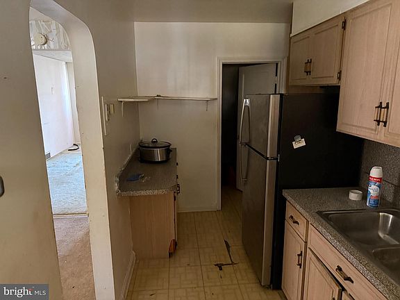 5th image of 3720 Bartwood Rd