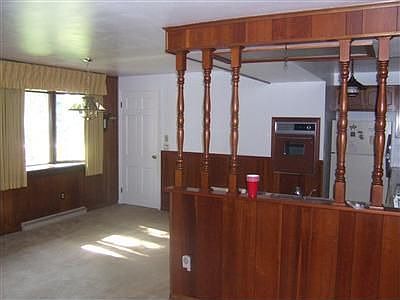 5th image of 734 Barbara Dr