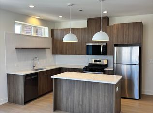 6334 W Irving Park Rd #2, Chicago, IL 60634