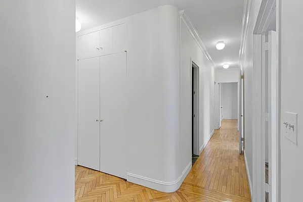 Rented by Sotheby's International Realty | media 4