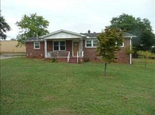 16 Hutton Ct, Greenville, SC 29607