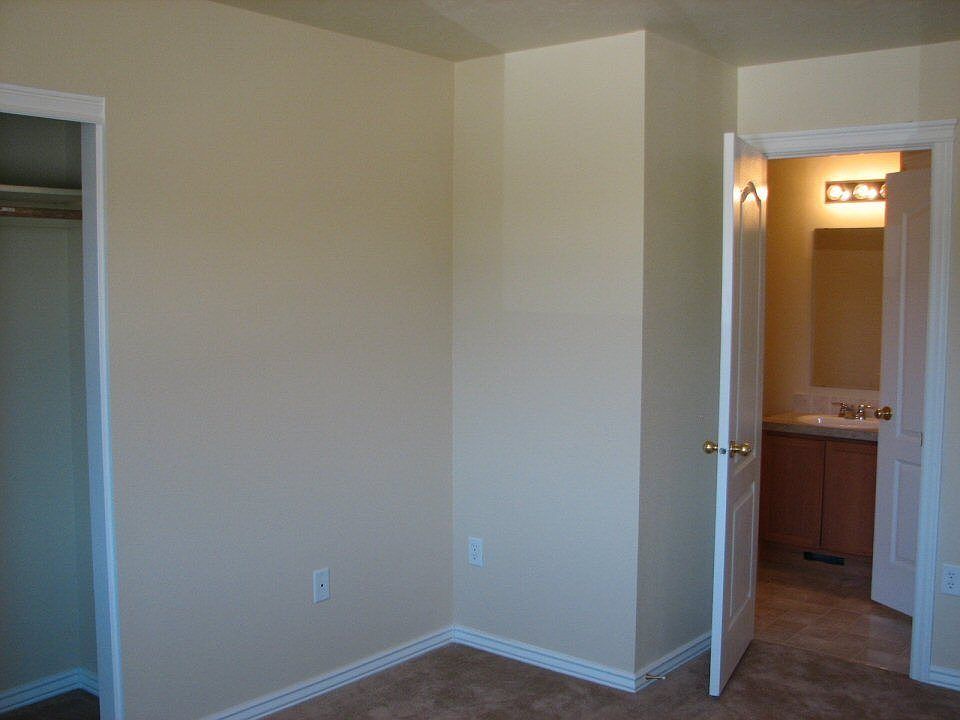 2nd image of 4818 Maid Jessica St #0