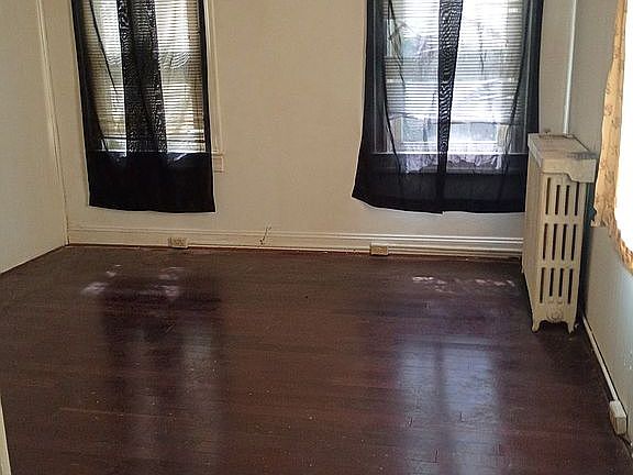 5th image of 2802 Mosher St