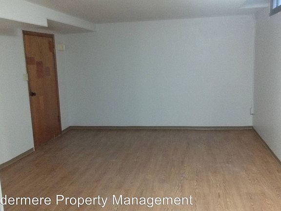 2nd image of 240 E Poplar St APT 2