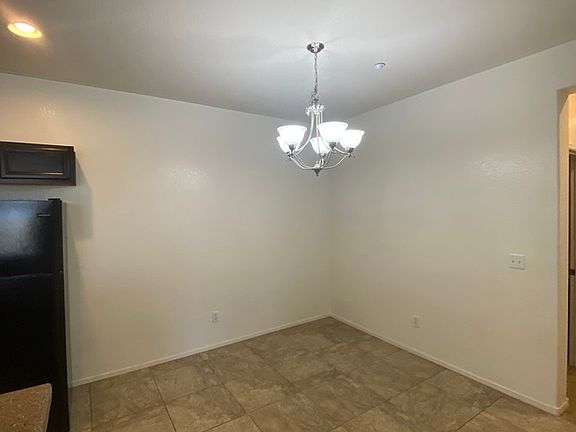 3rd image of 4437 Dover Straight St