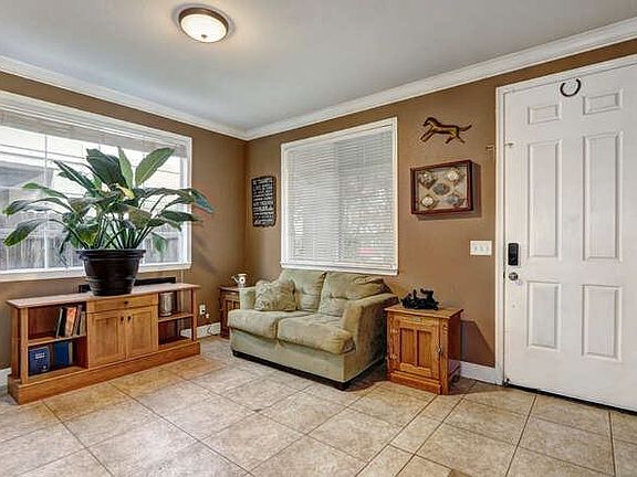 3rd image of 2153 Boyden Dr