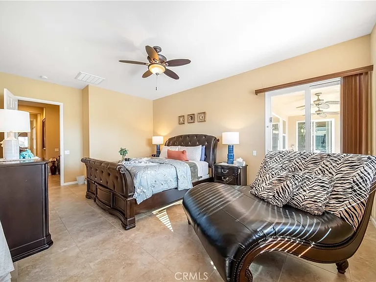 40834 Adriatico Ct — Photo 26