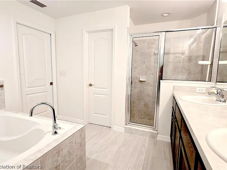 3120 Calypso Dr — Photo 5