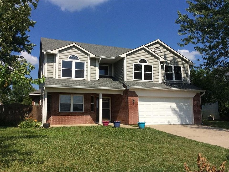 2nd image of 625 Hummingbird Ln