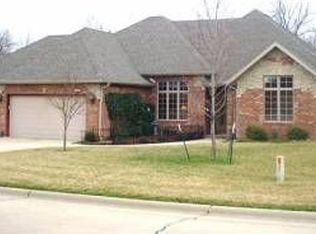 4523 S English Ivy Ave, Springfield, MO 65804