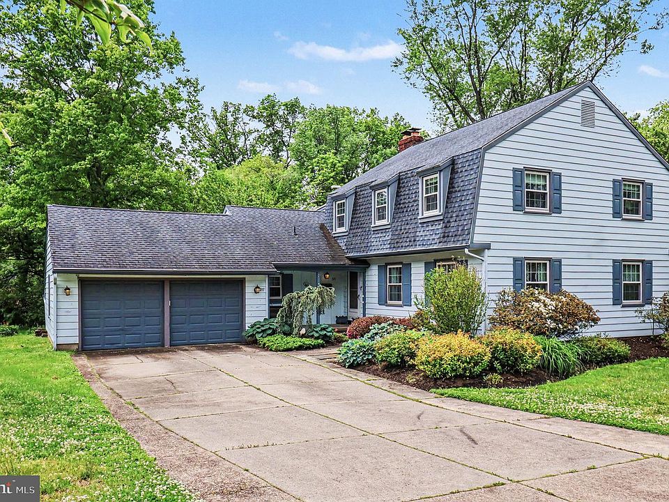 1st image of 311 Wayland Rd