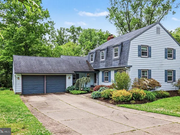 311 Wayland Rd, Cherry Hill, NJ 08034