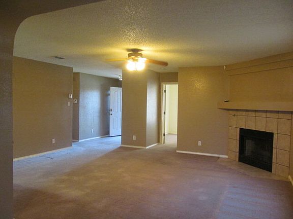 3rd image of 3961 E Esmond Dr