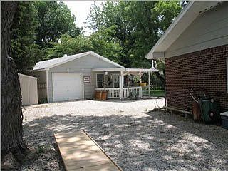 2nd image of 320 S Seville Ave