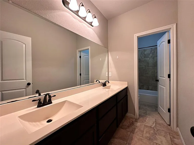 5612 Sabbia Dr — Photo 30